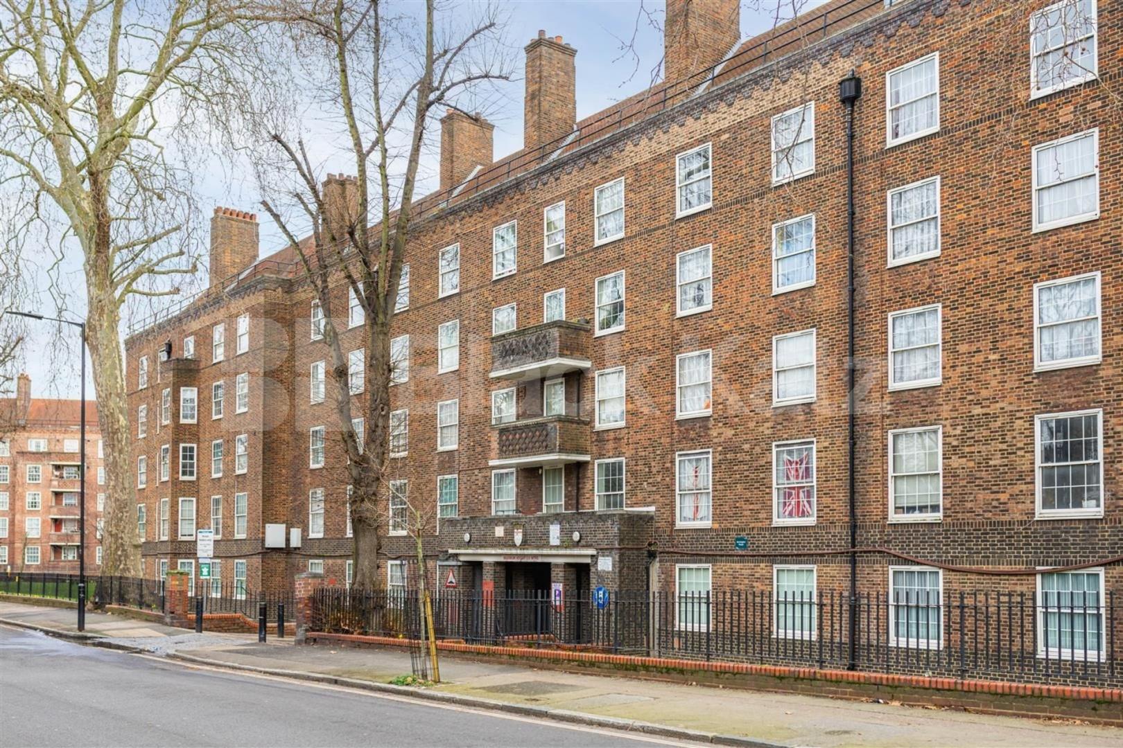 recently decorated 1 bedroom property within close proximity to Hackney Downs  Pembury Road, Hackney